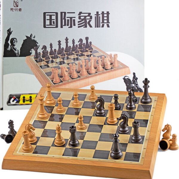 Large Children's Game For Chess With Magnetic Board Chess Pieces